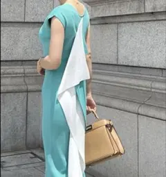 極美品】JENNE バックフリルタイトニットワンピース L ターコイズ