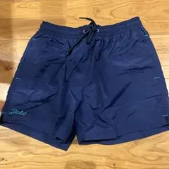 サーフパンツ　海パン