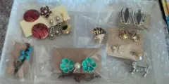 ①ヴィンテージ アクセサリー まとめ売り ブローチ イヤリング　訳あり　14点
