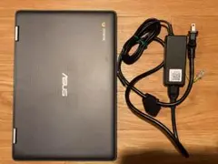 ASUS Chromebook 本体とACアダプター付き