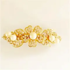 ラインストーンとパールのキラキラバレッタ