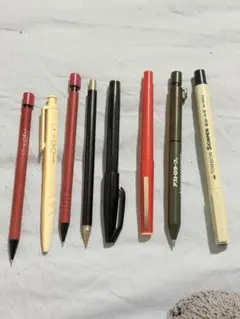 Item thumbnail for item 56cd9a75-cc55-4472-972c-b9e639d771d8