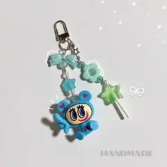 エンジェルブルー　ビーズキーホルダー　ハンドメイド