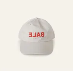 SALEキャップ アイボリー しんご ベージュ × 赤のサムネイル