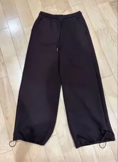 GU ブラウン パフスウェットバギーパンツ Sサイズ