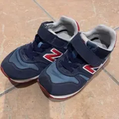 Item thumbnail for item 8b518f7c-62ad-469c-988c-c8682f2c8b92