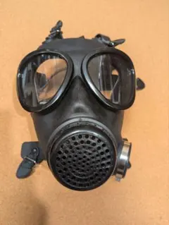 米軍 実物 USN ガスマスク MARK Ⅳ - メルカリ