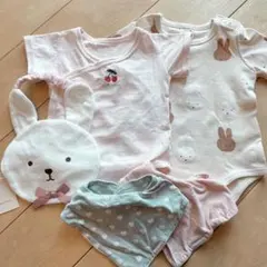 美品ロンパース、スタイ5点セットタグ付きあり
