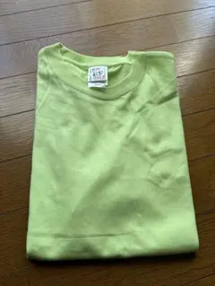 CROSS & STITCH ライムグリーン 綿Tシャツ SMALLのサムネイル