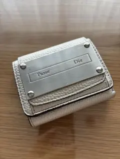 しまむら 三つ折り財布 シルバーのサムネイル