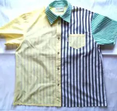 NAF NAF COLLECTION ストライプ 半袖シャツ　クレイジーパターンのサムネイル