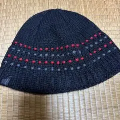 protectivニット帽 黒と赤のストライプ