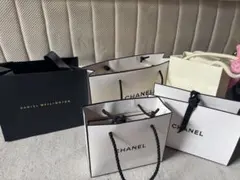 CHANEL DANIEL WELLINGTON ショップ袋 まとめ売りのサムネイル