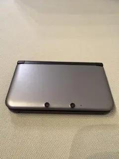 ニンテンドー3DS LL シルバー×ブラック