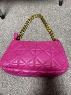 最終値下げ！ピンクレザーキルティングショルダーバッグ