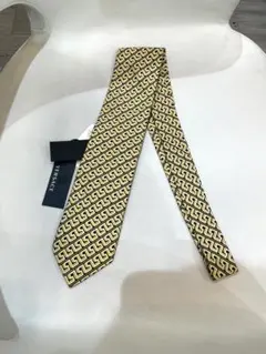 付属品付人気色✨PRADA ツイル　タイスカーフ　トライアルグル　ゴールド系 付属品付人気色✨PRADA ツイル タイスカーフ トライアルグル ゴールド