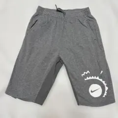 Nike グレー ハーフパンツ裏起毛 キッズサイズL