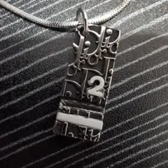 美品ChristianDior ブラックトロッターネックレス 男女兼用