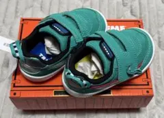 IFME スニーカー グリーン　E5系はやぶさ　13.5cm