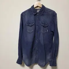 Item thumbnail for item c98b6677-d241-46e6-8298-d4641de618eb