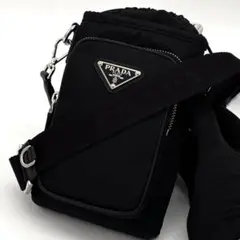 プラダ Re-Nyron スマートフォンケース ショルダーバッグ 黒 コンパクトのサムネイル