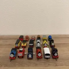 カプセルプラレールシリーズ トーマス18体セット