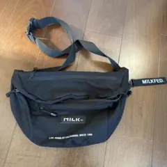 【美品】MILK FED ショルダーバッグ ブラックのサムネイル