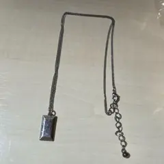 シルバー 長方形ペンダント ネックレス