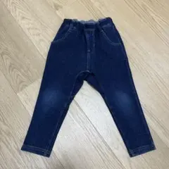 デニムパンツ　95㎝　男の子　女の子のサムネイル