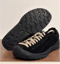 keen黒 スエード ローカットスニーカー