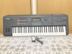 美品YAMAHA MOXF6 シンセサイザー 61鍵 動作良好 ソフトケース付
