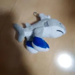 トララレーロトラララ スニーカー・サメ キーチェーン マスコット