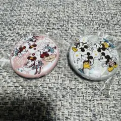 東京ディズニーリゾート　ランダム　缶バッチコレクション　2個セット