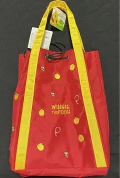 ディズニー　プーさん　トートバッグ　 　　タグ付き　新品　　刺繍入り