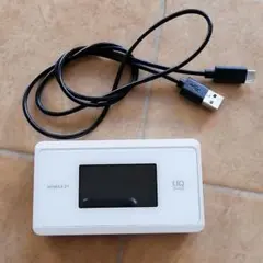 WiMAX2+SpeedWi-fiNEXT WX06 ホワイトとクレードルセット WiMAX2+SpeedWi-fiNEXT WX06 ホワイトとクレードルセット