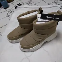 Anne Coquine ベージュ サイドゴアブーツ