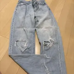 UNIQLO ダメージデニムパンツ ライトブルーのサムネイル