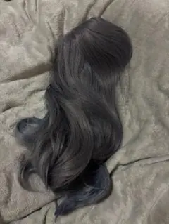 グレー ウェーブスタイル ロングウィッグ