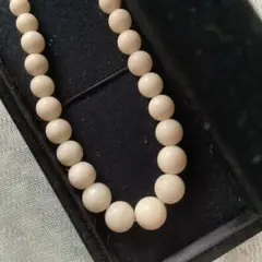 ネックレス　白珊瑚