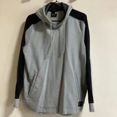 パーカー M グレー/ブラック