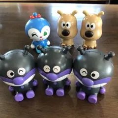 アンパンマン おっきなマスコット　チーズ　バイキンマン　コキンちゃん　ガチャ