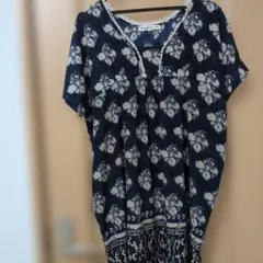 Cutie Blonde 花柄 チュニック 半袖 Mのサムネイル