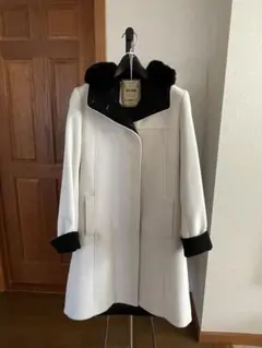 K.T. キヨコタカセ アンゴラ混 ロング コート ホワイト 美品