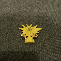 サンダー　ポケモン　フィギュア　レトロ　レア　昔　当時物　初期　グッズ　希少　珍