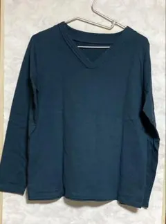 DHC ダークブルー Vネック 長袖Tシャツのサムネイル