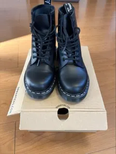 Dr. Martens 8ホール25cmホワイトステッチ　ドクターマーチン