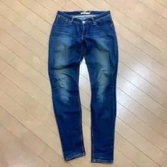 Item thumbnail for item fcbe798f-4efb-4932-8c4e-f65fc1fbb9b5