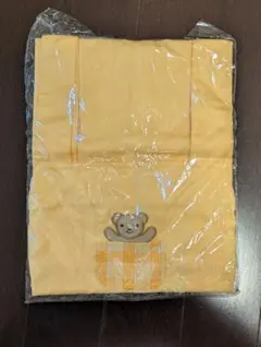 ​【新品・未使用】保育士 エプロン クマ チェック柄 イエロー かわいい 幼稚園