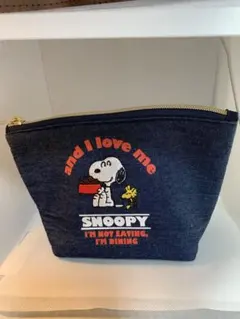 『美品』 ＳＮＯＯＰＹ　スヌーピー　ウッドストック　刺繍入り　デニム舟型ポーチ