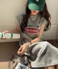 ロゴプリントフレンチスリーブワンピースのサムネイル